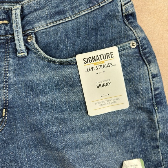 Signature Levi Strauss Totally Shaping Skinny Jeans 6S W28 L28 Blue Stretch - Picture 4 of 13